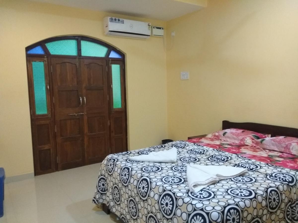 Hayden Guest House Калангут Экстерьер фото